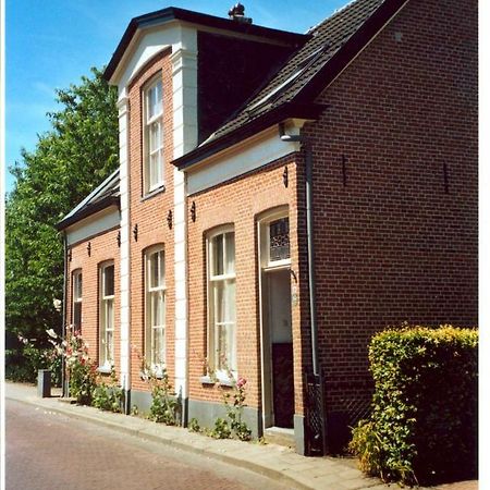 Les-Fleurs. Dieren Exterior photo